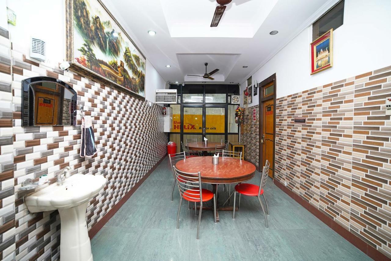 Oyo 39543 Hotel Kk Pantnagar Ngoại thất bức ảnh